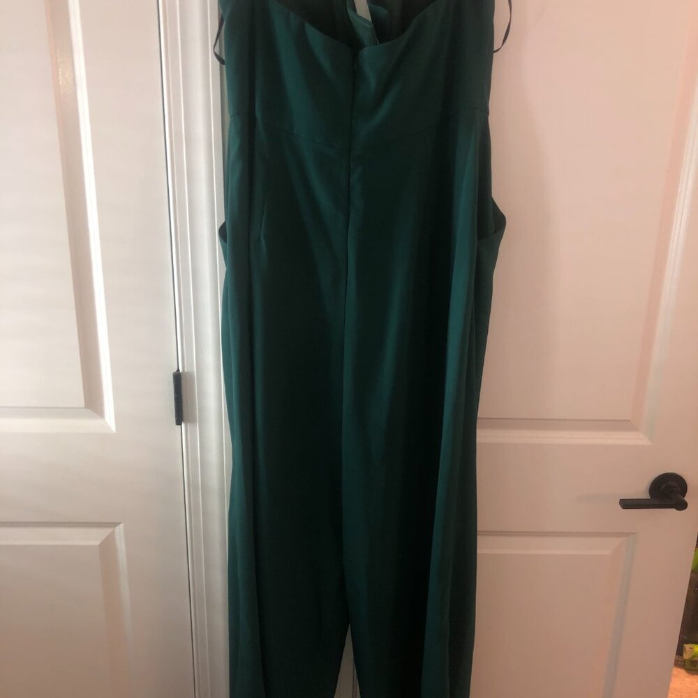 Strapless Notch Crepe Jumpsuit With Pockets In Evergreen - Picture 5 of 6